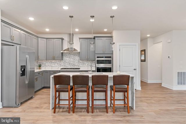 17814 WHITE CAMPION WAY, Dumfries, VA 22026