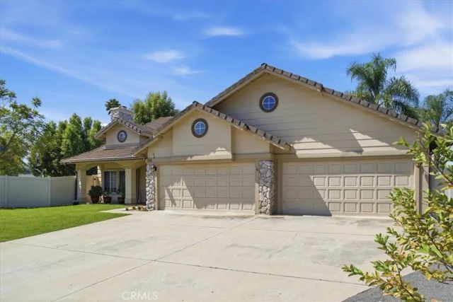 2749 Silver Oak, Escondido, CA 92029
