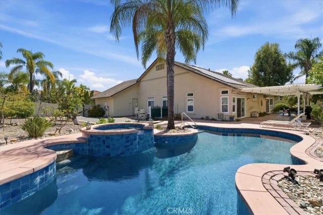 2749 Silver Oak, Escondido, CA 92029