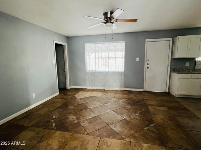 3213 N 49TH Lane, Phoenix, AZ 85031