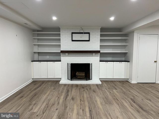 6683 MCLEAN DR, Mclean, VA 22101