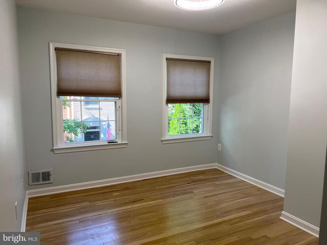 6683 MCLEAN DR, Mclean, VA 22101