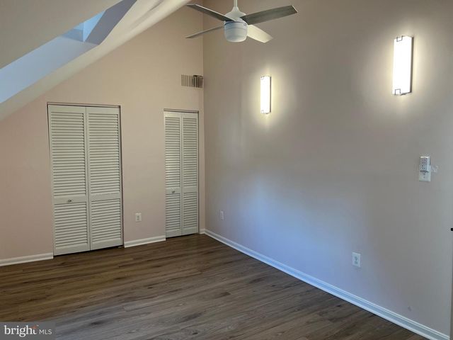 6683 MCLEAN DR, Mclean, VA 22101