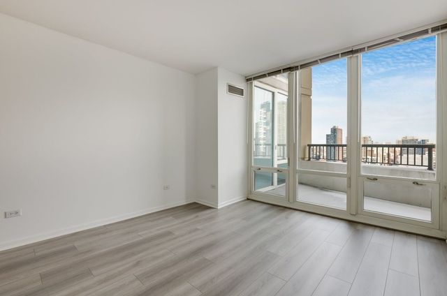 345 N La Salle Drive 3002, Chicago, IL 60654