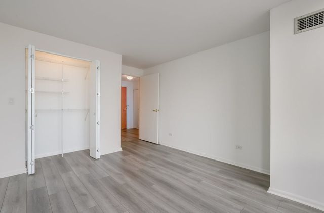 345 N La Salle Drive 3002, Chicago, IL 60654