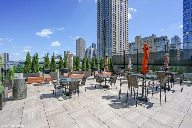 345 N La Salle Drive 3002, Chicago, IL 60654