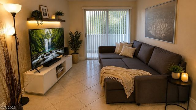 4200 South Valley View Boulevard 2054, Las Vegas, NV 89103