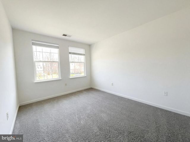 9300 BRADLEY CT, Manassas Park, VA 20111
