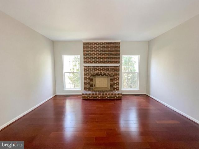 9300 BRADLEY CT, Manassas Park, VA 20111