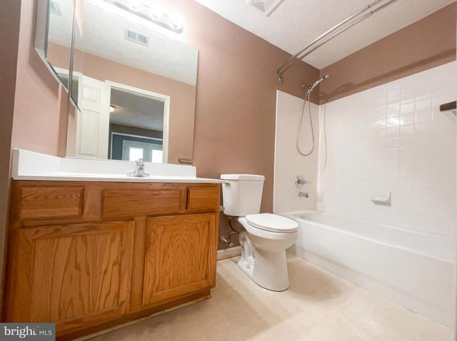 9300 BRADLEY CT, Manassas Park, VA 20111