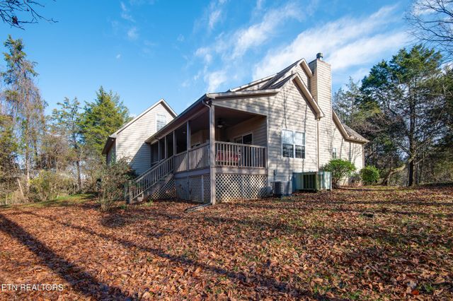 6215 Cardwell Rd, Corryton, TN 37721