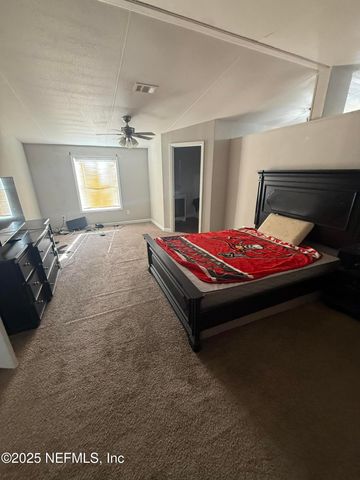 1288 VILLAGE GREEN Court, Jacksonville, FL 32234