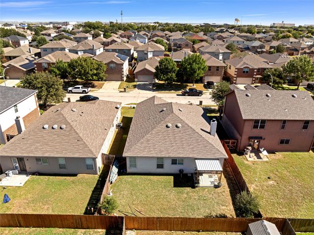 8629 Star Thistle Drive, Fort Worth, TX 76179