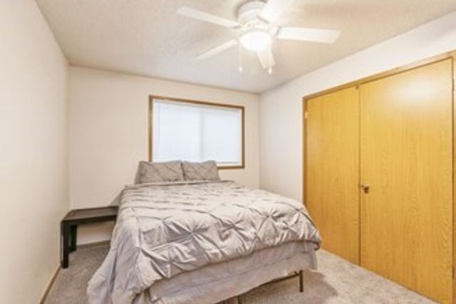 808 Westwinds Drive 5, Iowa City, IA 52246