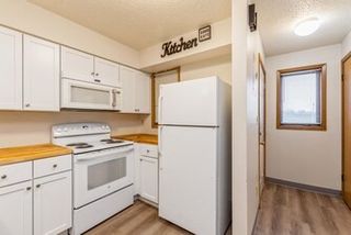 808 Westwinds Drive 5, Iowa City, IA 52246