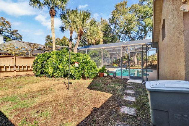 8021 LANDGROVE COURT, Orlando, FL 32819