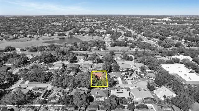 8021 LANDGROVE COURT, Orlando, FL 32819