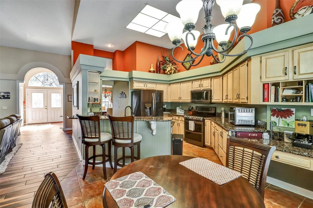 Image 21 of property listing at 8021 LANDGROVE COURT, Orlando, FL 32819