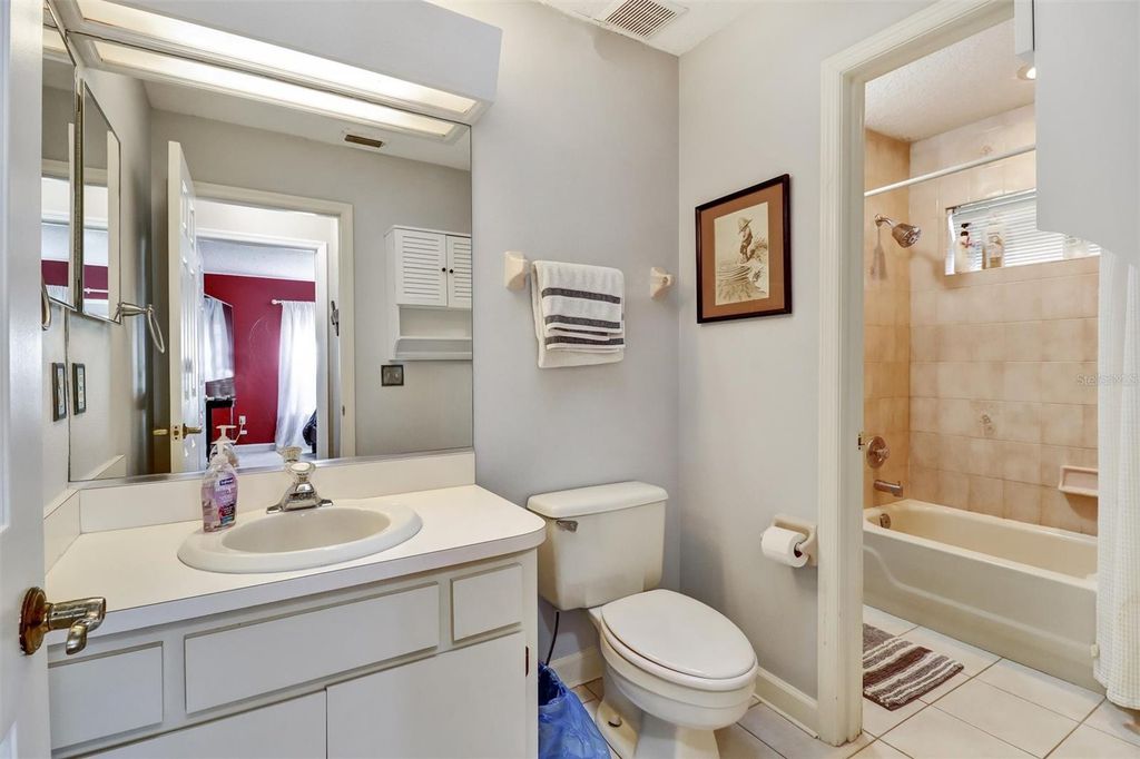 Image 24 of property listing at 8021 LANDGROVE COURT, Orlando, FL 32819