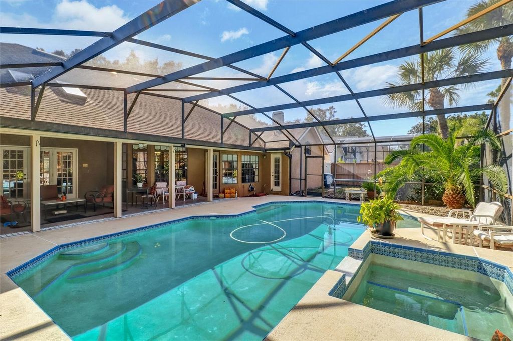 Image 47 of property listing at 8021 LANDGROVE COURT, Orlando, FL 32819