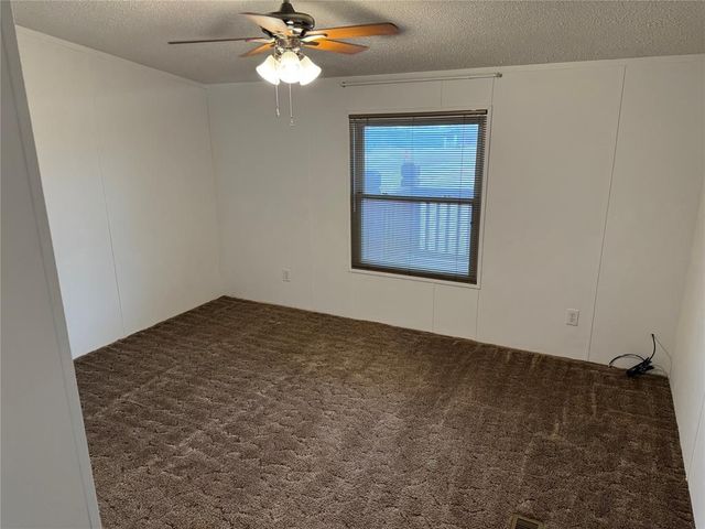 418 S Elm Street, Custer City, OK 73639