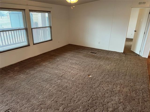 418 S Elm Street, Custer City, OK 73639