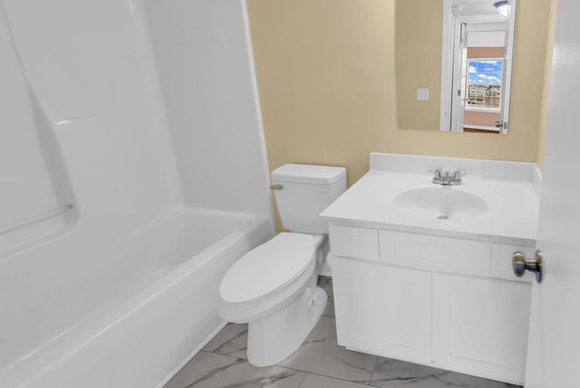 8658 S Bridge Dr Apt I, Surfside Beach, SC 29575