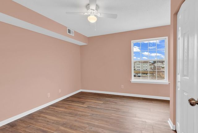 8658 S Bridge Dr Apt I, Surfside Beach, SC 29575