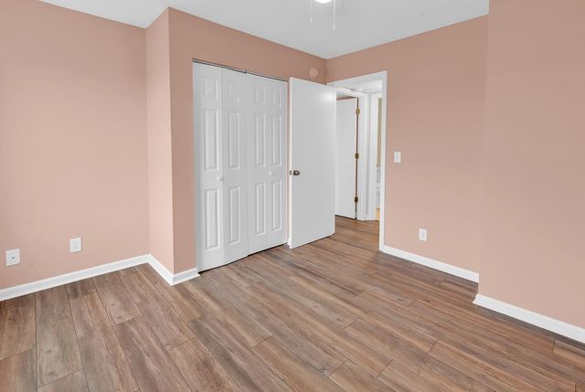 8658 S Bridge Dr Apt I, Surfside Beach, SC 29575