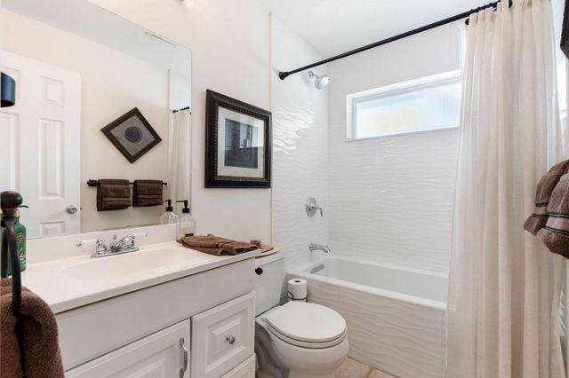 4010 W Sailboat Drive, Cooper City, FL 33026