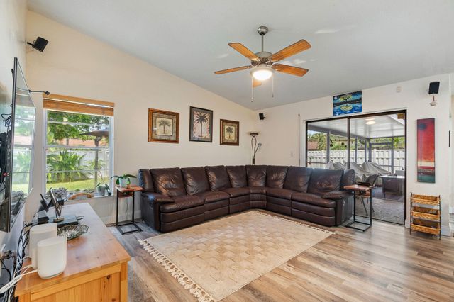 4010 W Sailboat Drive, Cooper City, FL 33026