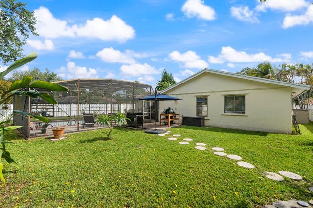 4010 W Sailboat Drive, Cooper City, FL 33026