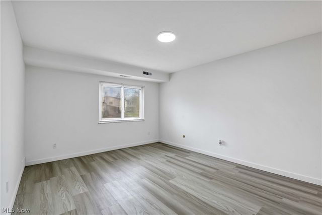 2955 N Bay Drive H4, Westlake, OH 44145