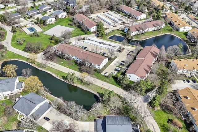 2955 N Bay Drive H4, Westlake, OH 44145