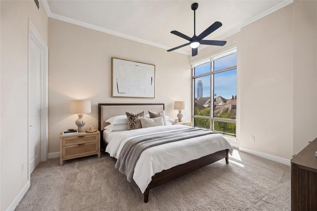 2211 Briarglen Drive 502, Houston, TX 77027