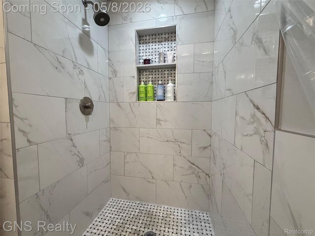 56532 Chesapeake Trail E Chesapeake Trail, Shelby Charter Township, MI 48316
