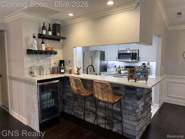 56532 Chesapeake Trail E Chesapeake Trail, Shelby Charter Township, MI 48316