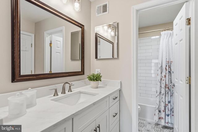 22938 EVERSOLE TER, Brambleton, VA 20148