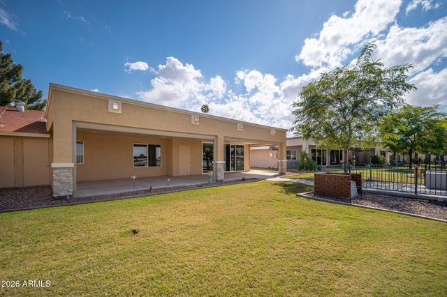 10036 W BOLIVAR Drive, Sun City, AZ 85351