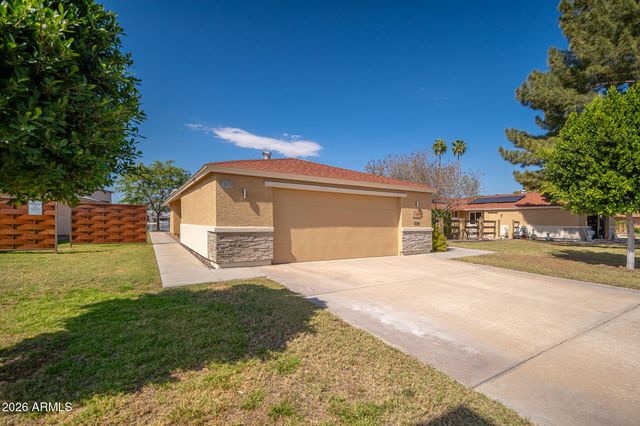 10036 W BOLIVAR Drive, Sun City, AZ 85351