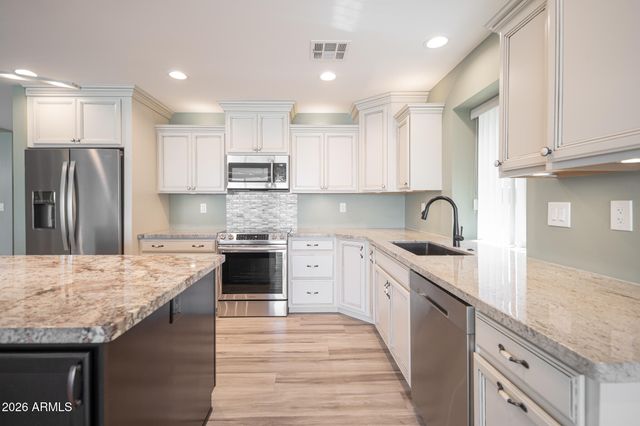 10036 W BOLIVAR Drive, Sun City, AZ 85351