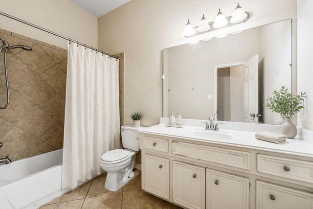 14906 Tuttle Point Drive, Houston, TX 77082