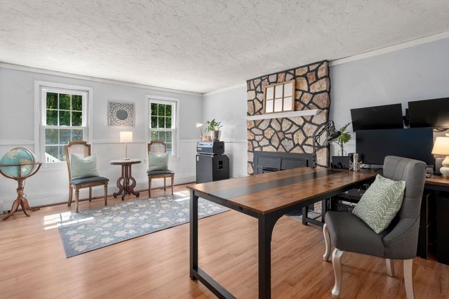 543 Central Street, Holliston, MA 01746