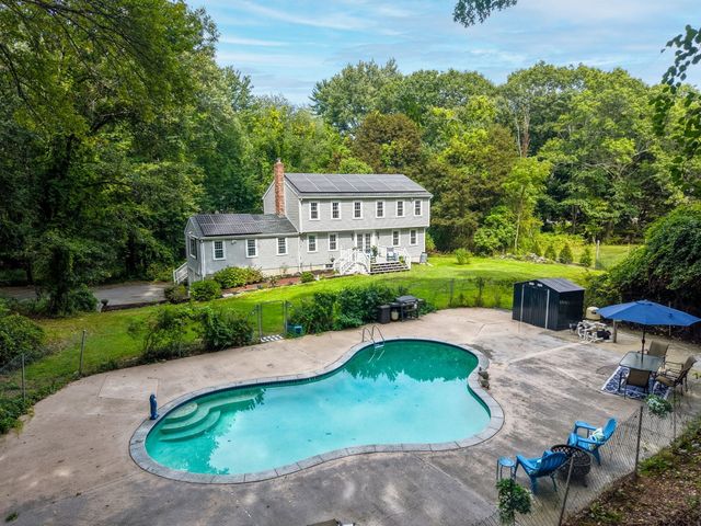 543 Central Street, Holliston, MA 01746