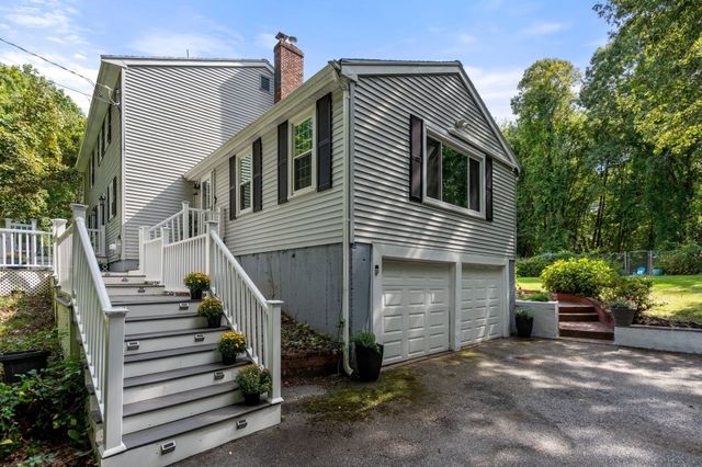 543 Central Street, Holliston, MA 01746