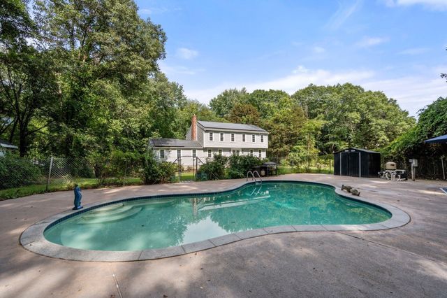 543 Central Street, Holliston, MA 01746