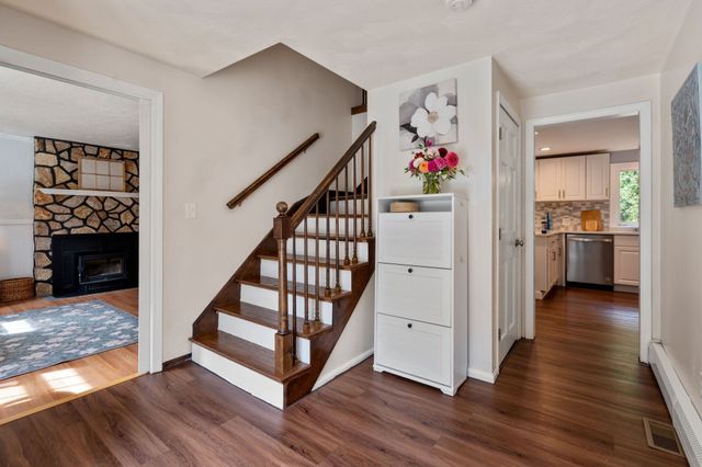 543 Central Street, Holliston, MA 01746