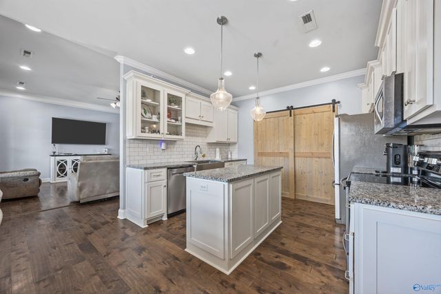 16513 Newby Chapel Road, Athens, AL 35613