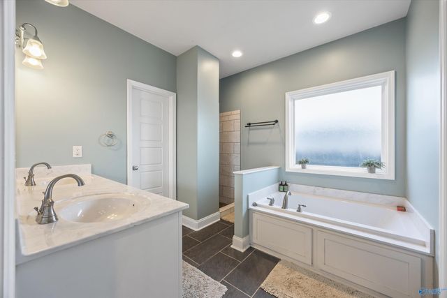 16513 Newby Chapel Road, Athens, AL 35613