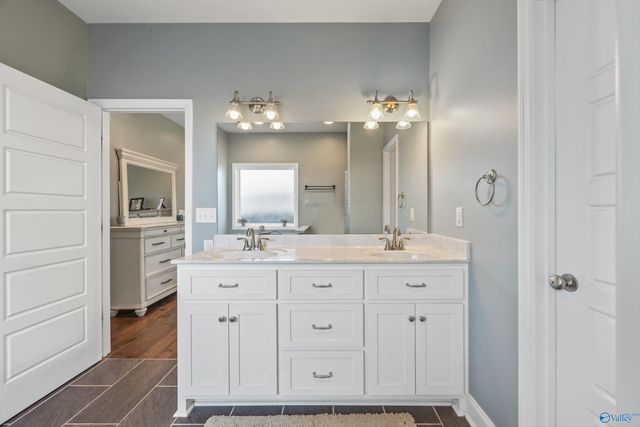 16513 Newby Chapel Road, Athens, AL 35613